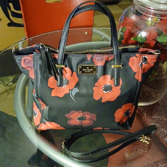 Kate Spade Bag - Picture 4 of 14